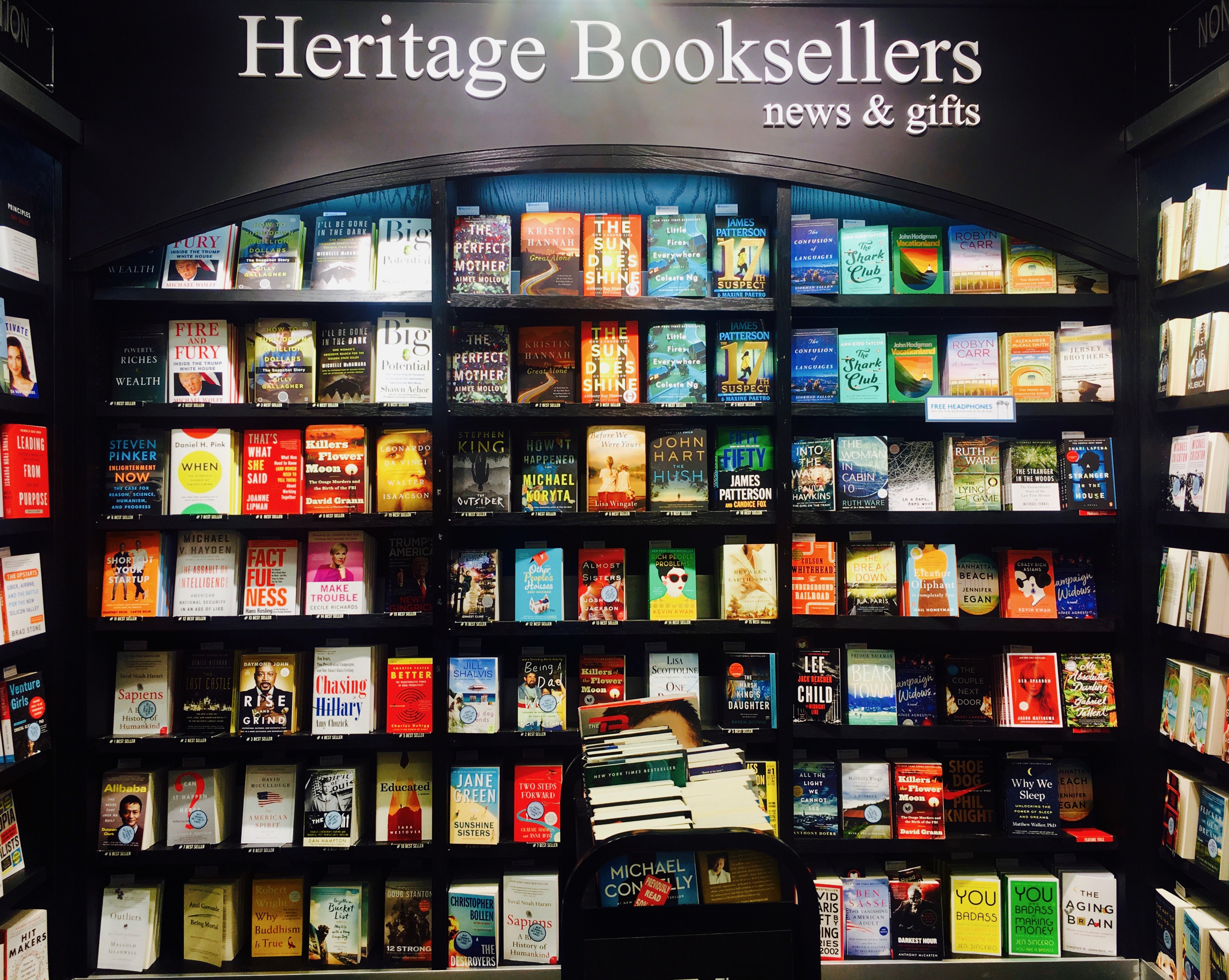 The Traveling Bookworm: Heritage Booksellers